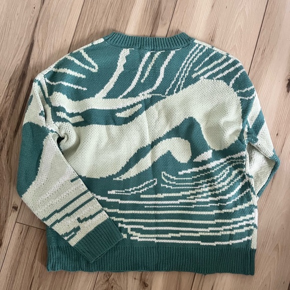 Abstract patterned thick sweater - Picture 2 of 2